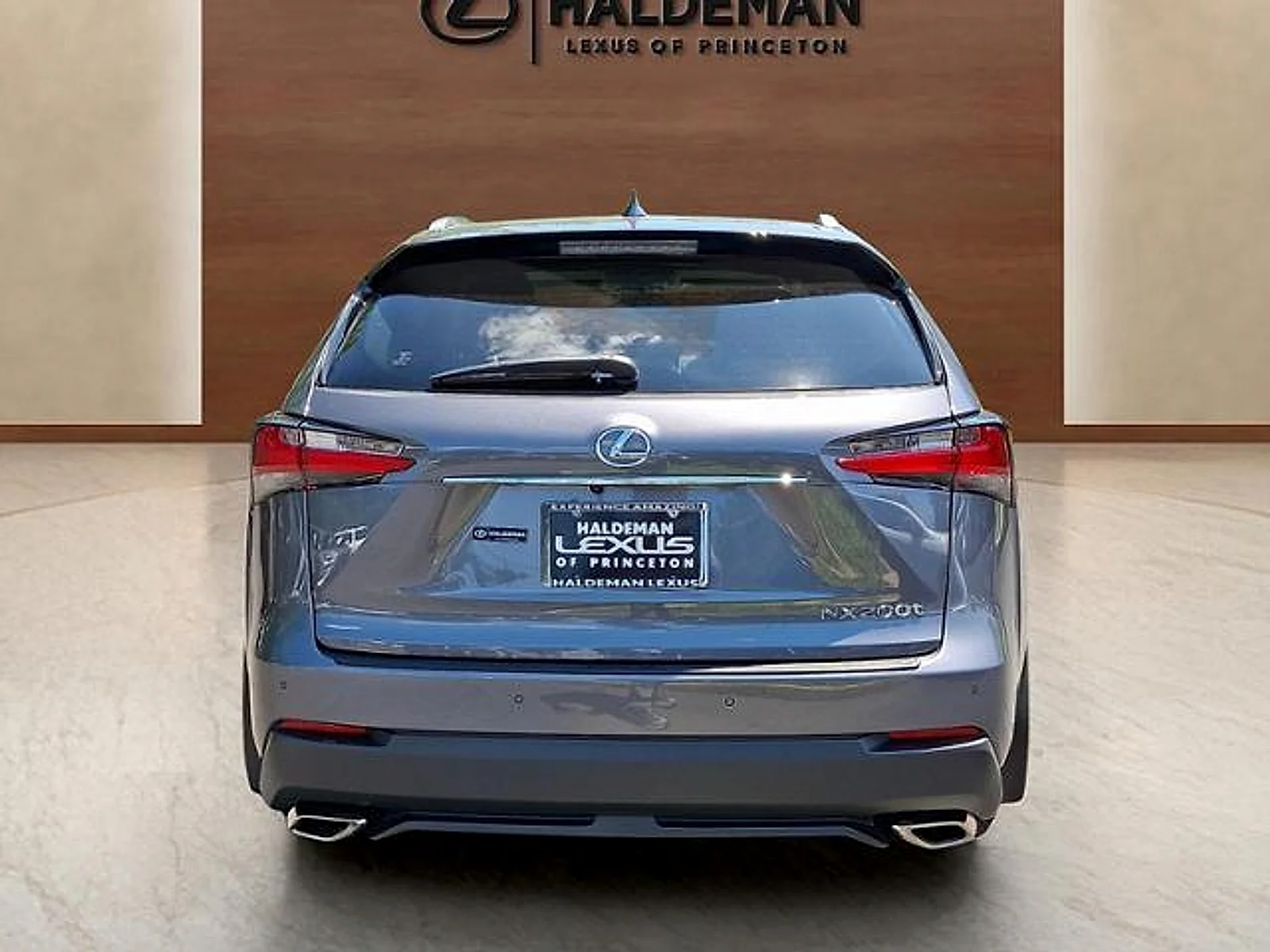 Used 2017 Nebula Gray Pearl Lexus  image 5
