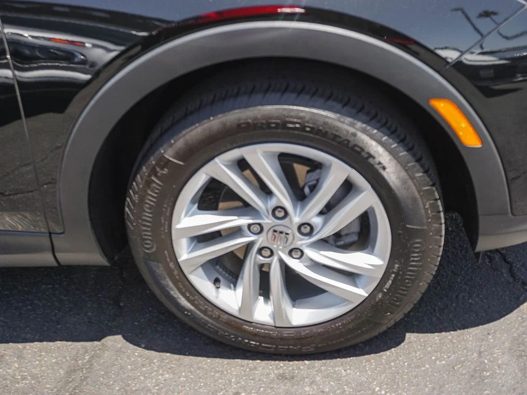 Used 2024 Black Buick Preferred image 9