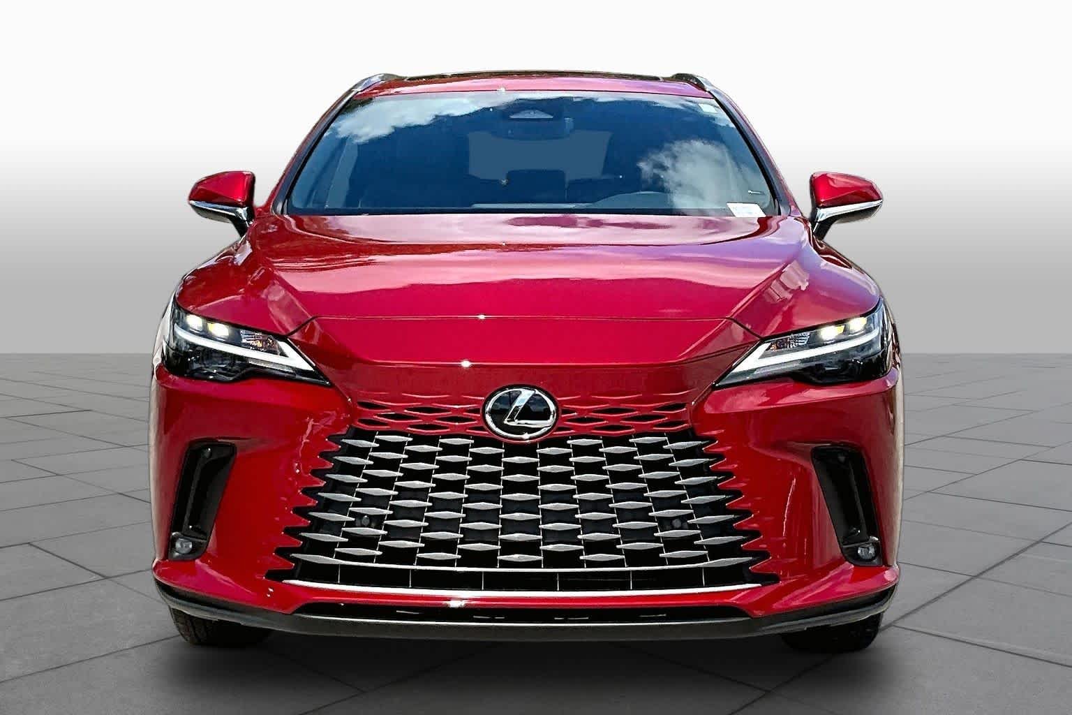 Used 2024 Matador Red Mica Lexus Premium image 4