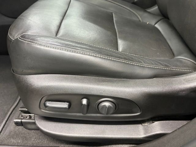 Used 2019 Blue GMC SLT-1 image 16