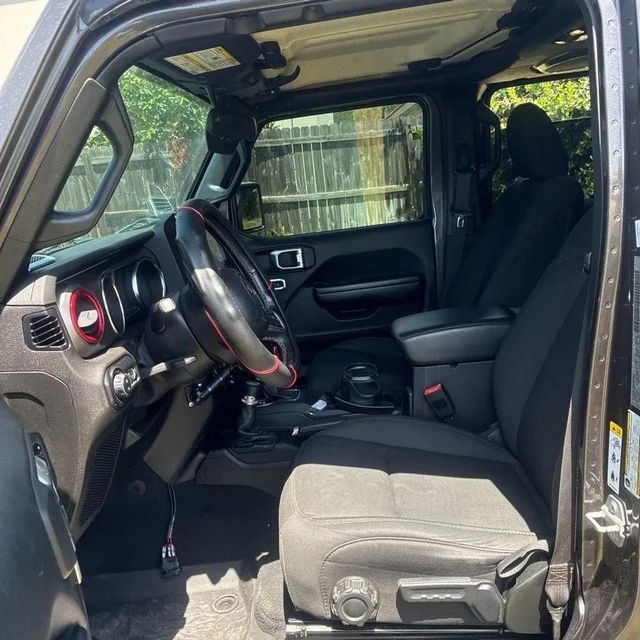 Used 2020 GRAY Jeep Sport S image 10