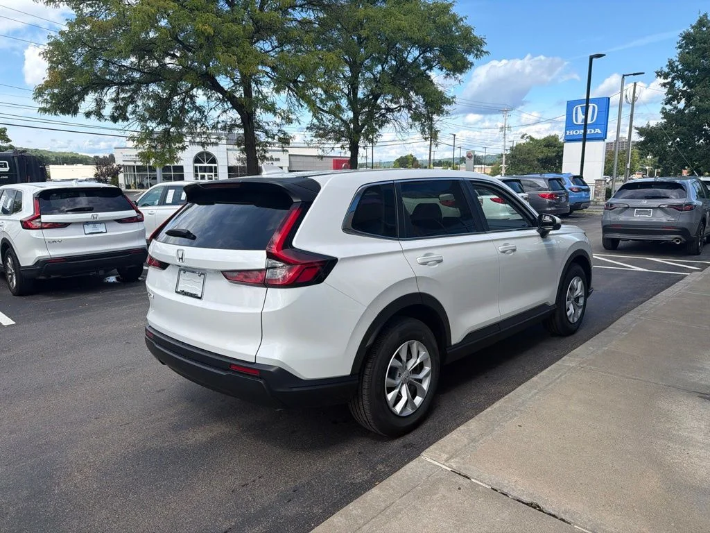 New 2027 Platinum White Pearl Honda LX AWD image 5