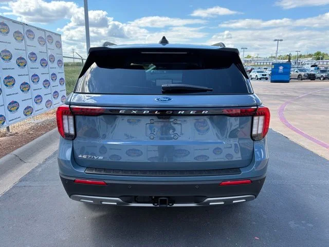New 2026 Vapor Blue Ford Active image 5