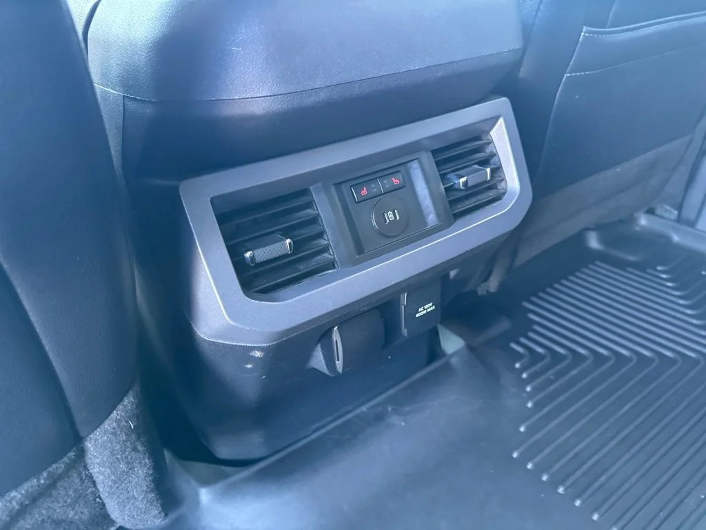Used 2024 Blue Ford Lariat image 33