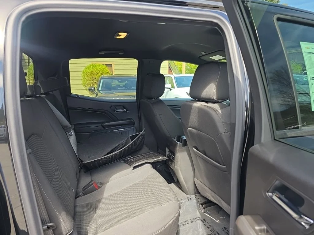 New 2026 Black Chevrolet LT image 24
