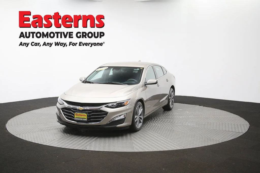 Used 2025 Gray Chevrolet LT image 54