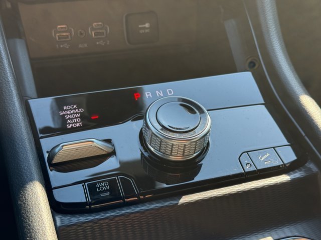 Used 2024 Silver Zynith Jeep Anniversary Edition image 16