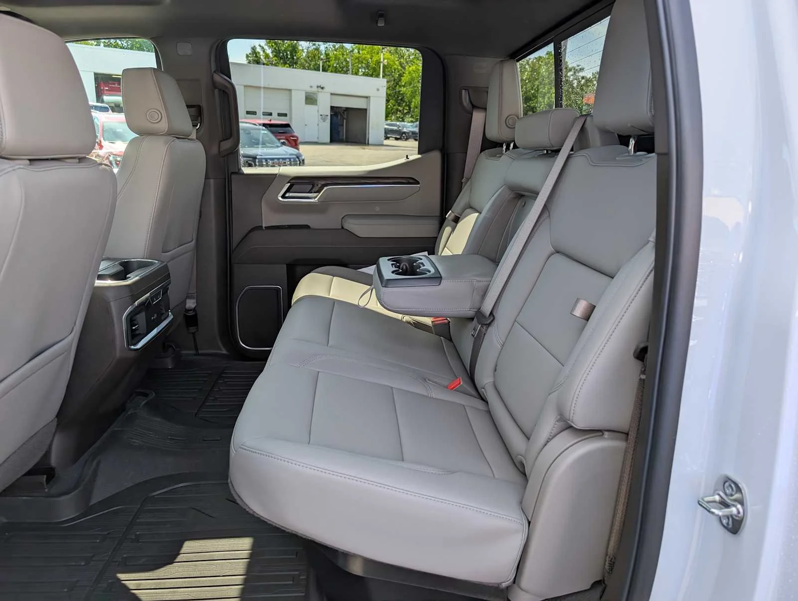 New 2026 Summit White GMC SLT image 20