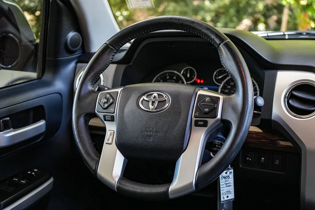 Used 2015 White Toyota Limited image 15