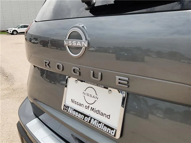 Used 2026 Gun Metallic Nissan SV Front-Wheel Drive image 9
