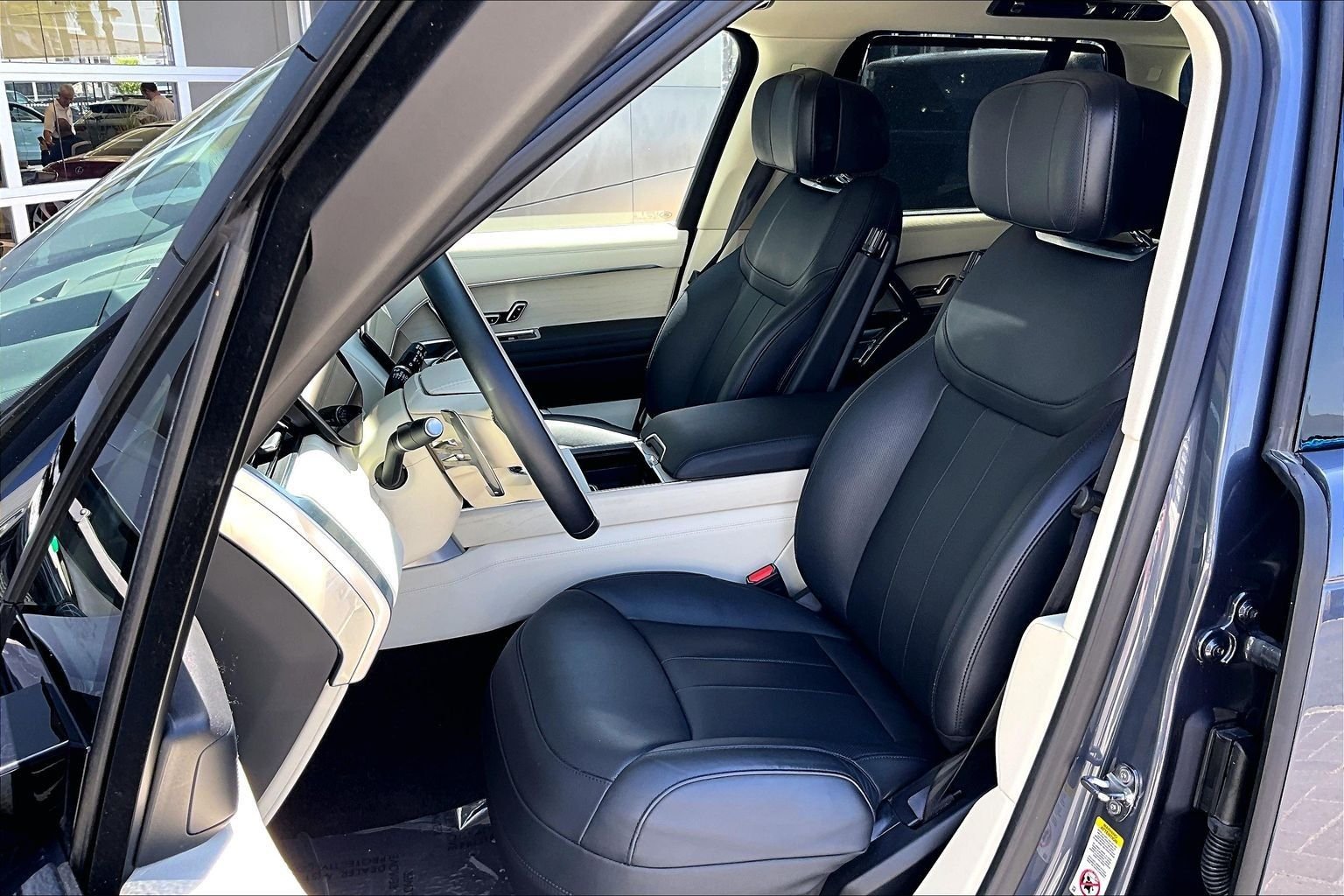 Certified Used 2024 Blue Land Rover Autobiography image 22
