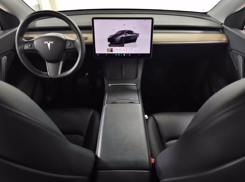 Used 2022 Midnight Silver Metallic Tesla Long Range image 11