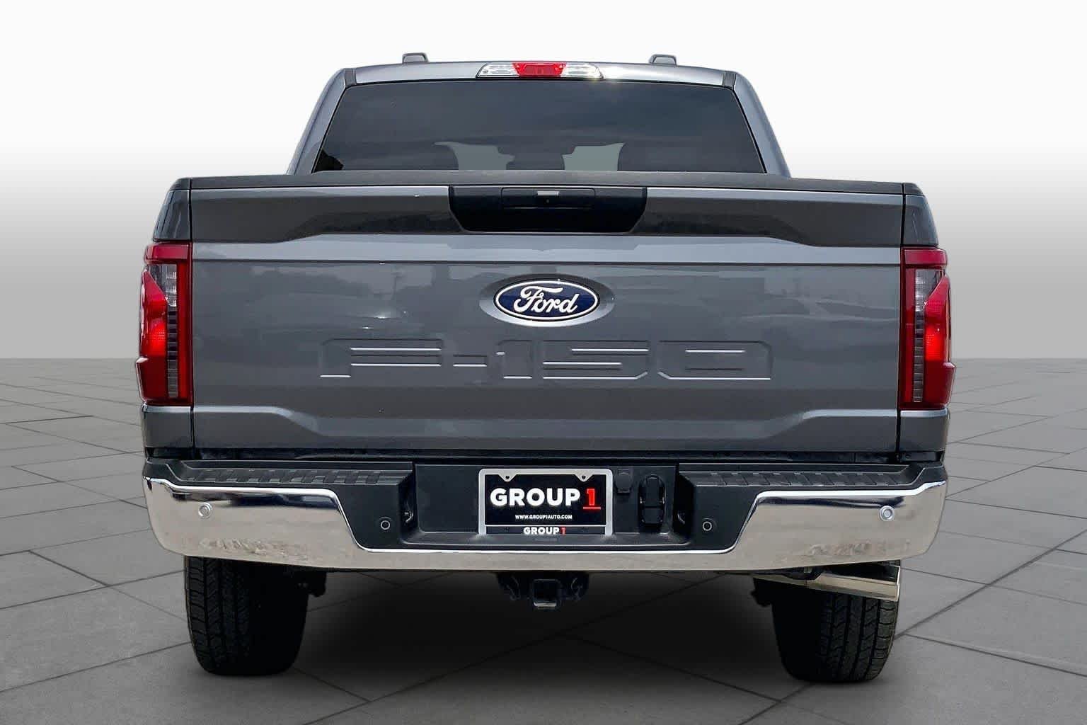 Used 2025 Carbonized Gray Metallic Ford XLT image 5