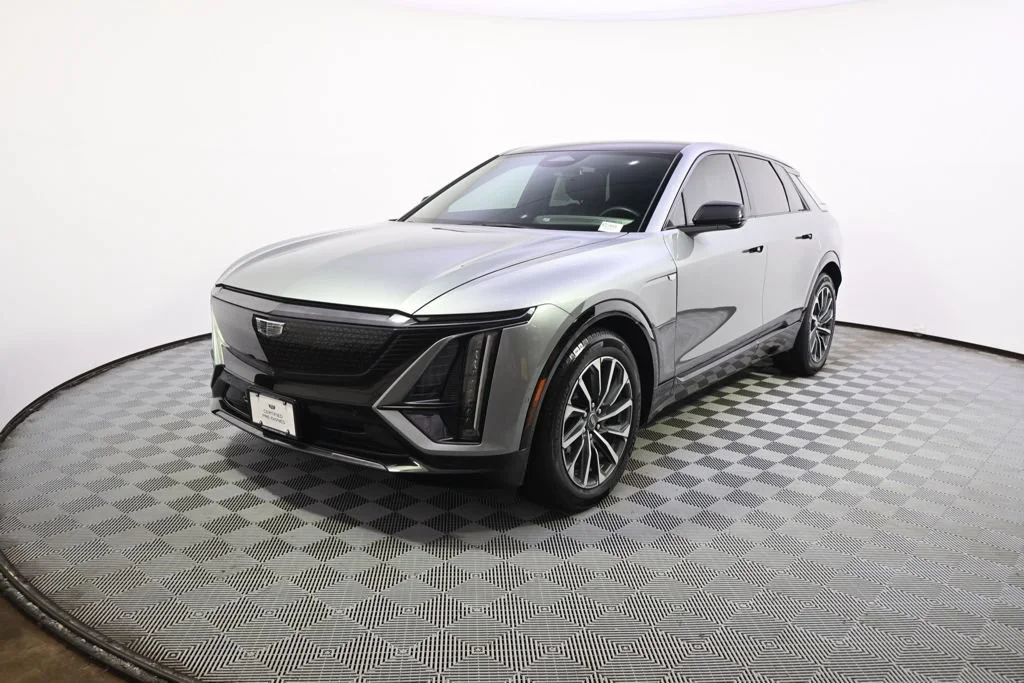 2024 Cadillac LYRIQ