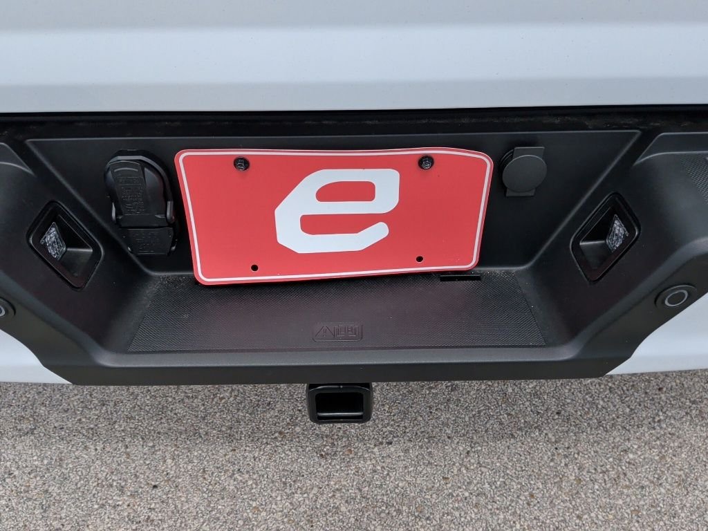 New 2026 Oxford White Ford XLT image 40