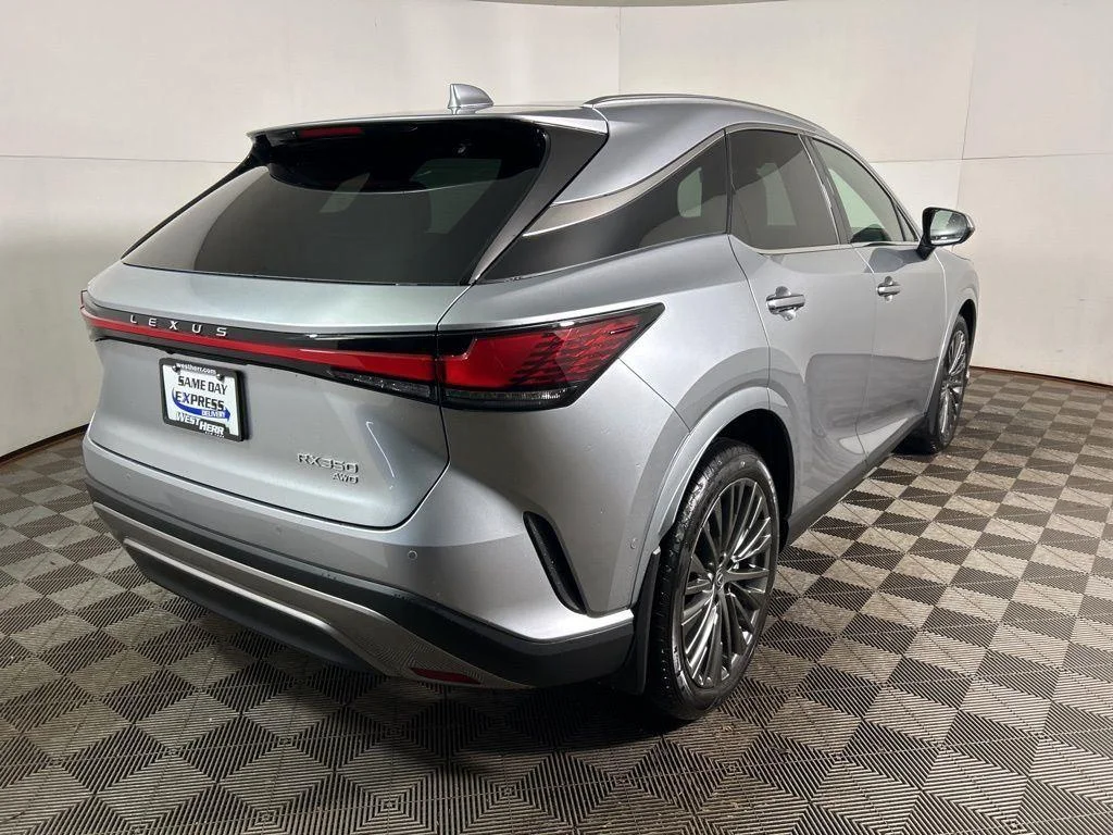 Used 2025 Iridium Lexus 350 Luxury image 7