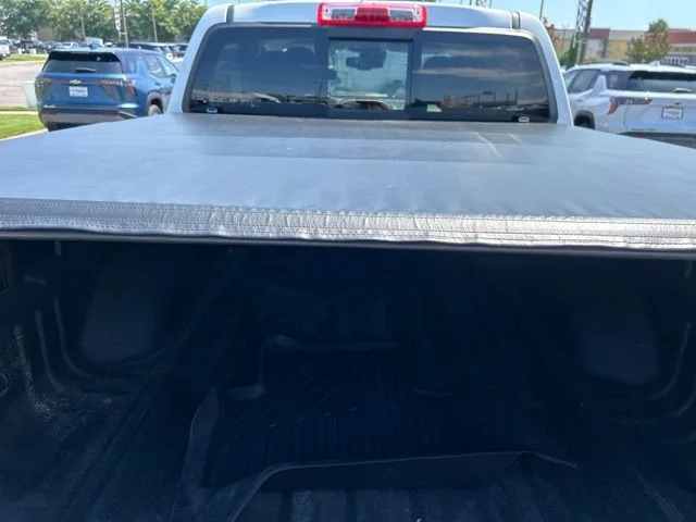 Used 2019 White GMC Denali image 30