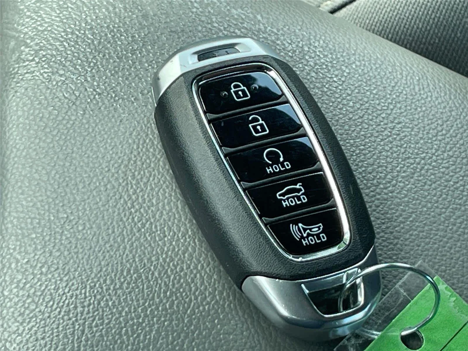 Used 2022 Quartz White Hyundai SEL image 24