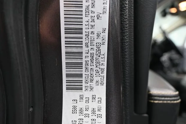 Used 2015 Gray Jeep Limited image 52