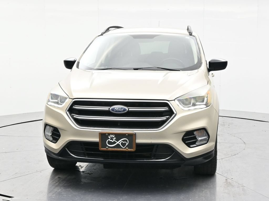 Used 2017 Ford Escape SE with VIN 1FMCU0GD1HUD27761 for sale in Minerva, OH