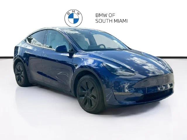 2024 Tesla Model Y Standard Range
