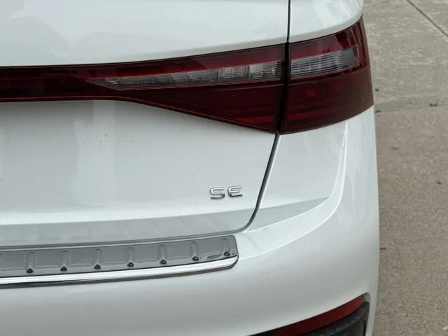 New 2026 White Volkswagen 1.5T SE image 5