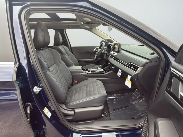 New 2026 Blue Mitsubishi SE image 26