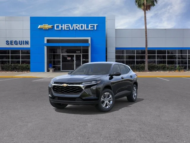 2026 Chevrolet Trax LS - Photo 8