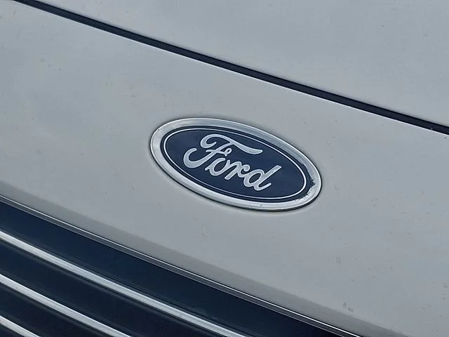 Used 2016 White Ford SE image 28