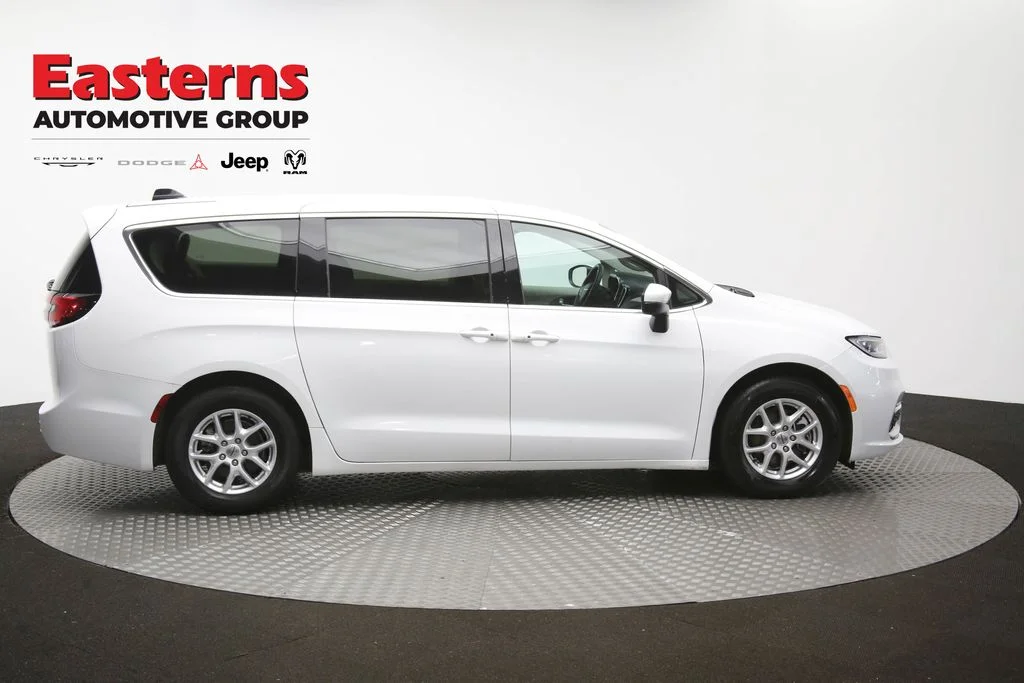 Certified Used 2023 White Chrysler Touring L image 43