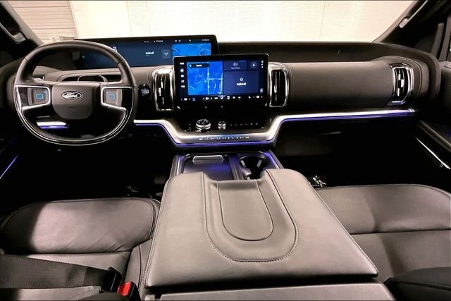 2025 Ford Expedition Platinum - Photo 18