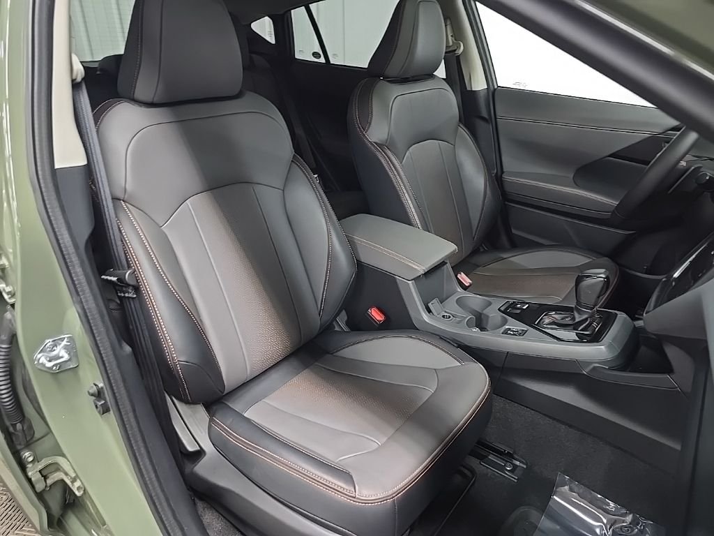 Used 2024 Green Subaru Limited image 15