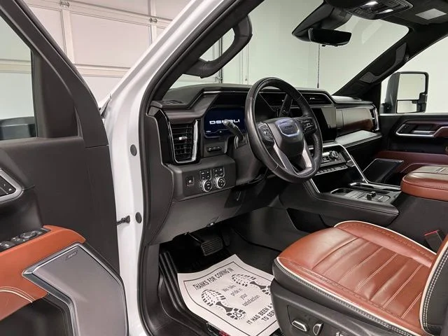 2025 GMC Sierra 2500HD Denali Ultimate - Photo 17