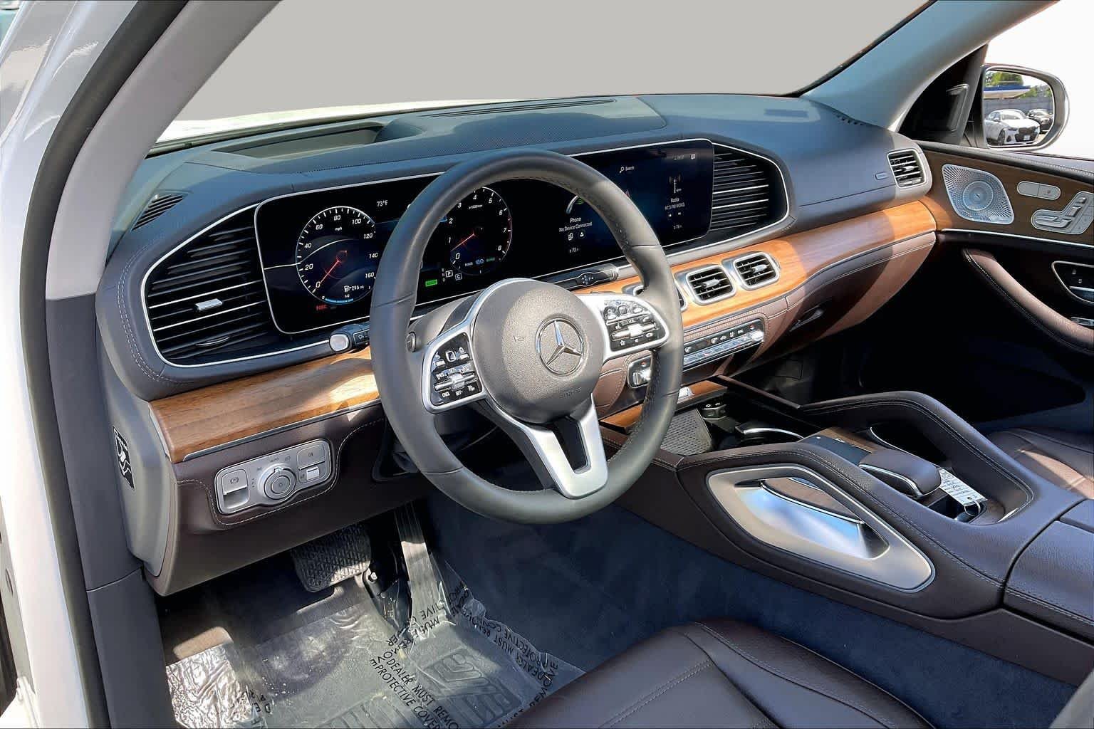 Used 2020 Polar White Mercedes-Benz GLE 450 image 17