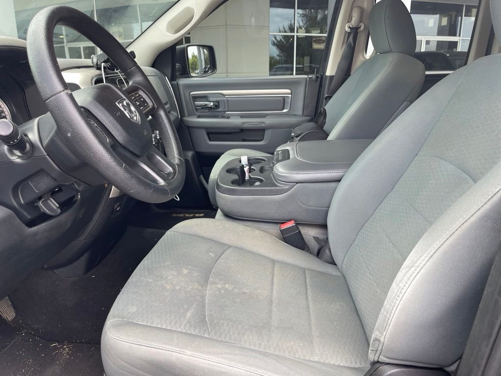 Used 2016 Black Ram SLT image 3