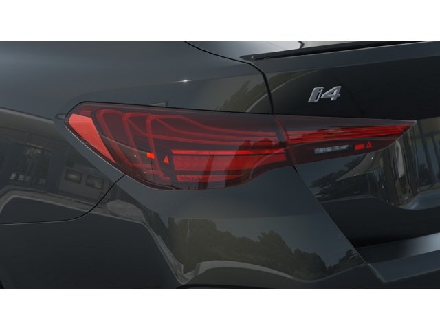 New 2026 Dravit Grey Metallic BMW i4 image 8