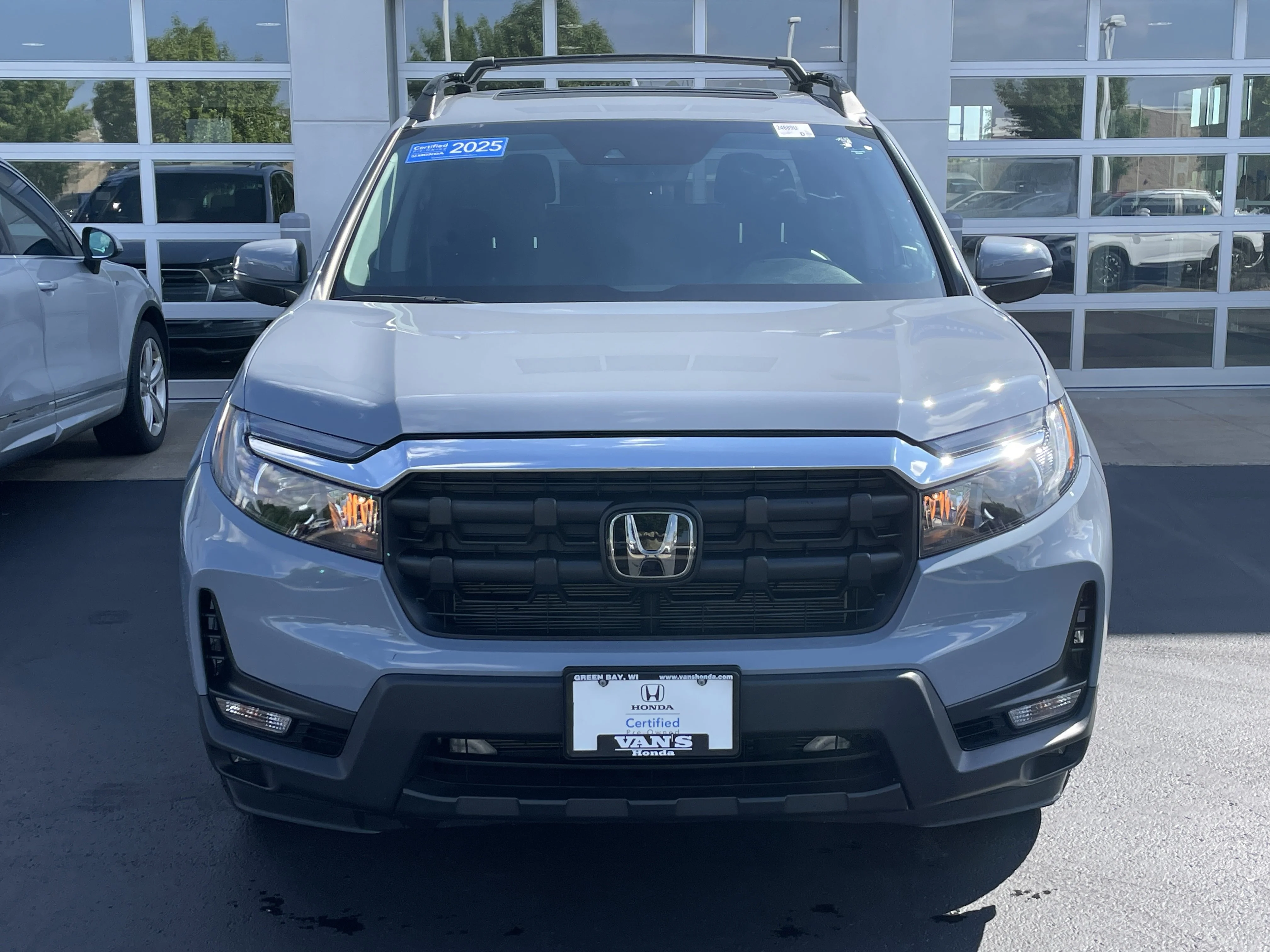 Certified Used 2025 Gray Pearl Honda RTL+ image 2
