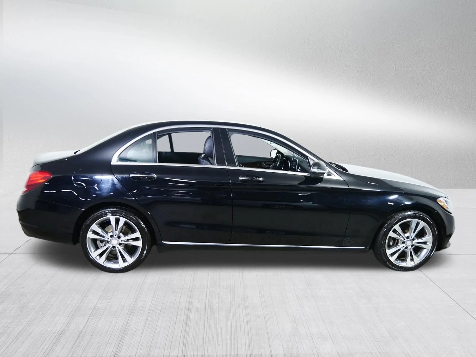 Used 2016 Black Mercedes-Benz C 300 image 8