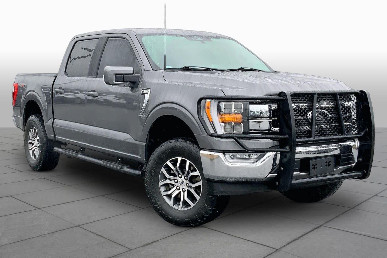 Used 2022 Light Blue Clearcoat Metallic Ford LARIAT image 4