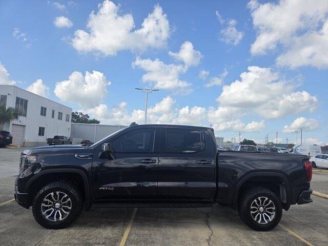 Used 2022 Titanium Rush Metallic GMC AT4 image 2