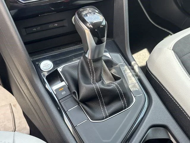 New 2026 Gray Volkswagen 1.5T SE image 17