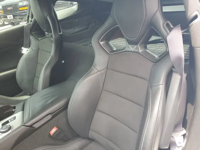 Used 2016 ARCTIC WHITE Chevrolet Z06 1LZ image 7