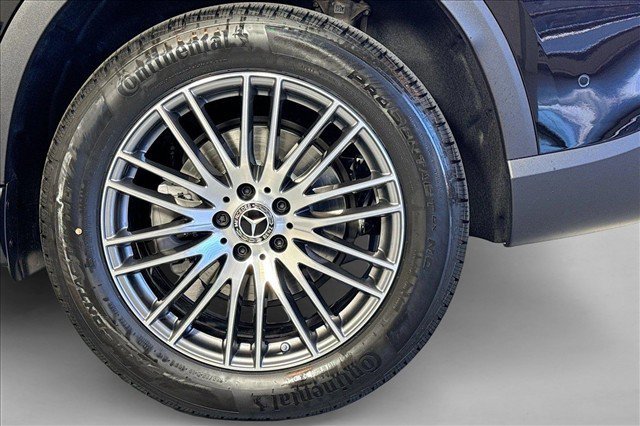 New 2026 Black Mercedes-Benz GLC 300 image 59