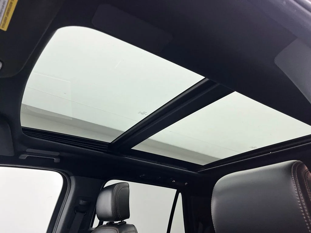 Used 2022 Black Ford Platinum image 5