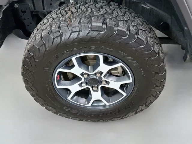 Used 2020 Black Clearcoat Jeep Unlimited Rubicon image 30