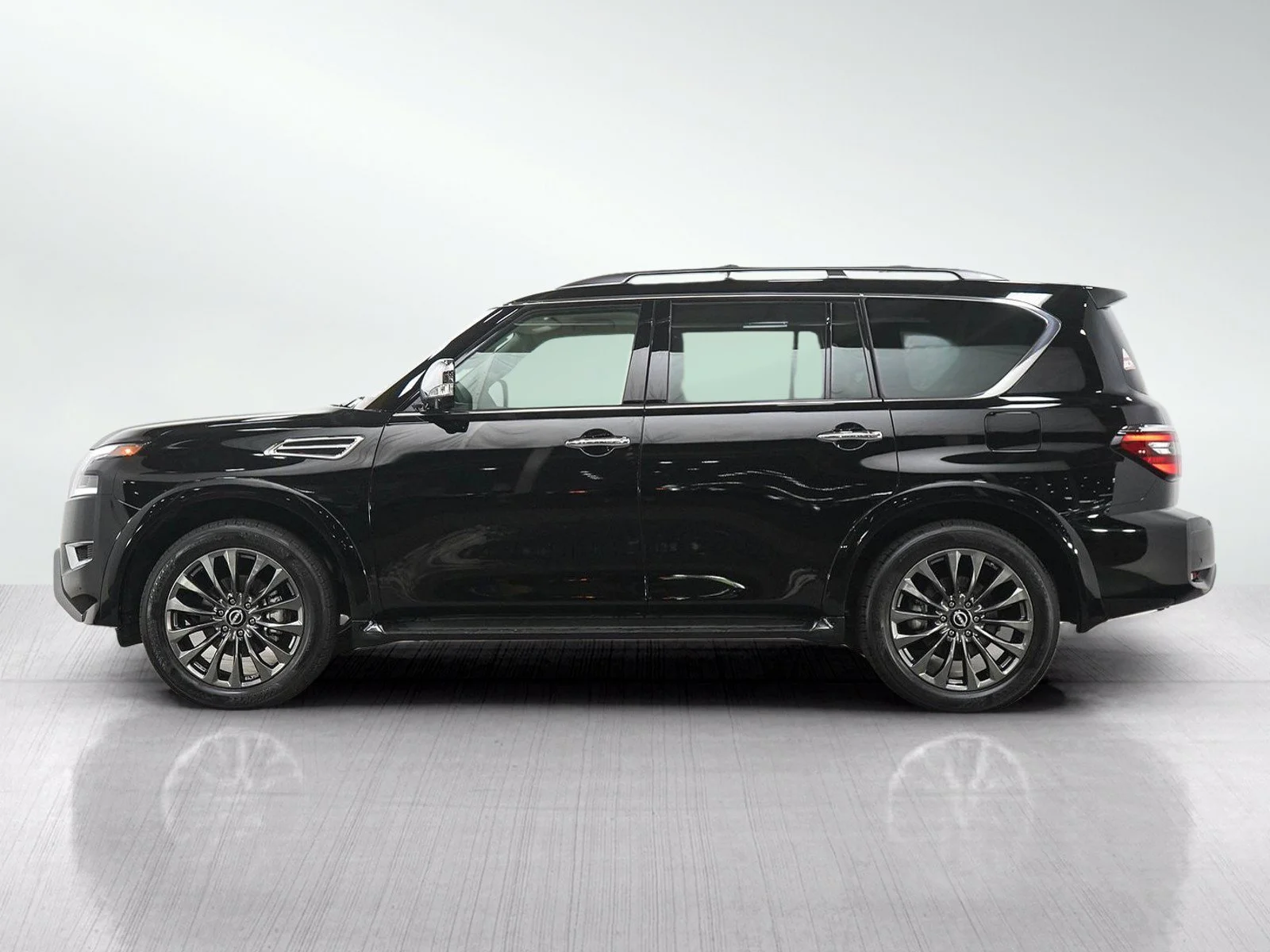 Used 2023 Nissan Armada Platinum with VIN JN8AY2DB7P9835267 for sale in Wayzata, Minnesota