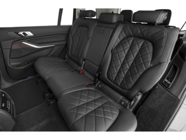 2026 BMW X7 40i - Photo 15