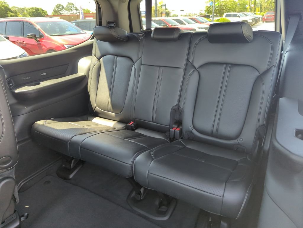 New 2026 Steel Blue Exterior Paint Jeep Limited Altitude image 29