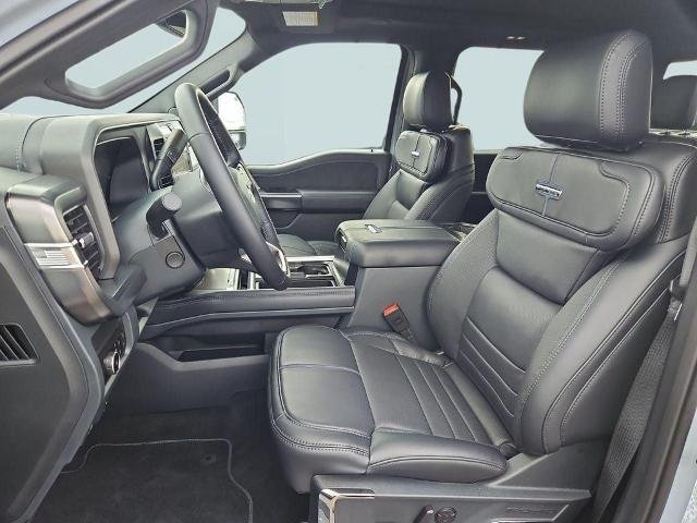 2026 Ford F-250 Super Duty Platinum - Photo 13