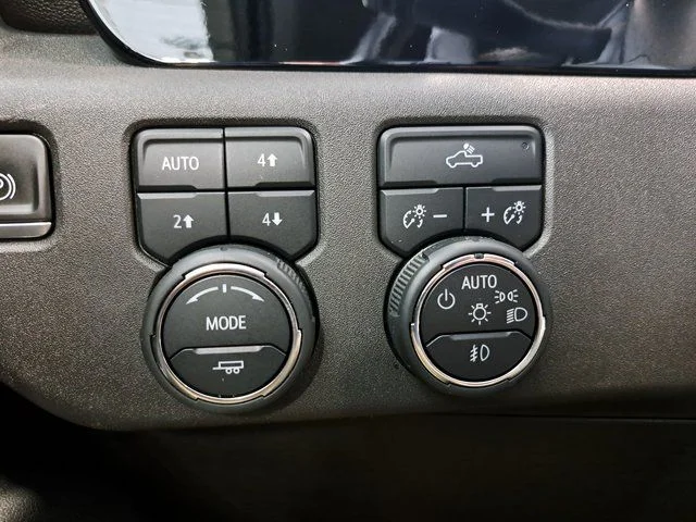 Used 2023 Red Chevrolet RST image 20